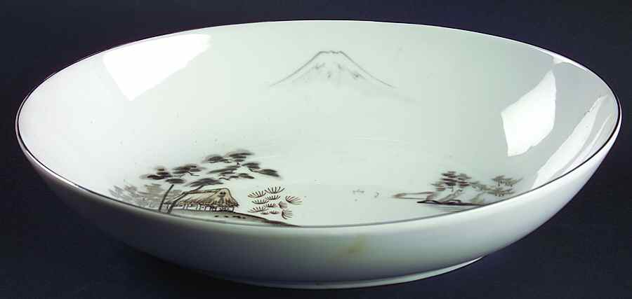Mt. Fuji Coupe Shape 10" Oval Vegetable Bowl by Sone-1