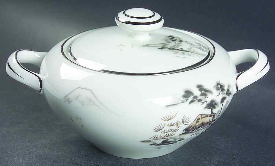 Mt. Fuji Coupe Shape Sugar Bowl & Lid by Sone-1