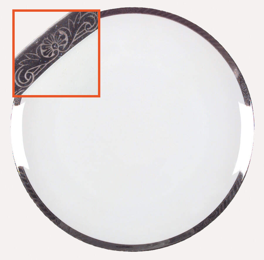 Platinum Dinner Plate by Sone-1