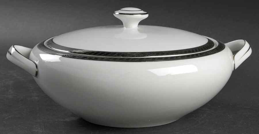 Platinum Round Covered Vegetable by Sone-1