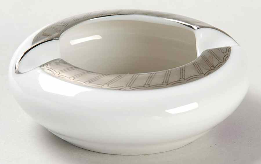 Platinum Small Ashtray by Sone-1