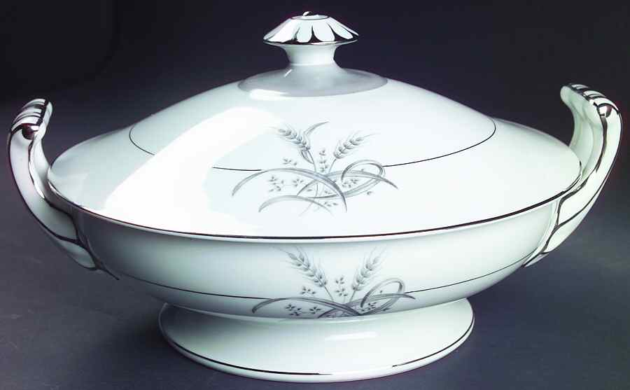 Silver Wheat Round Covered Vegetable by Sone-1