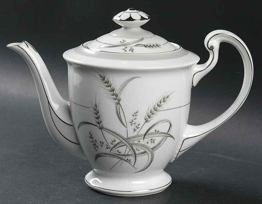 Silver Wheat Teapot & Lid by Sone-1