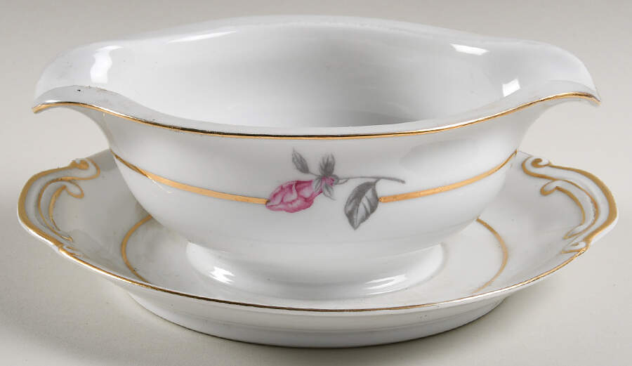 SON7 Gravy Boat with Attached Underplate by Sone-1
