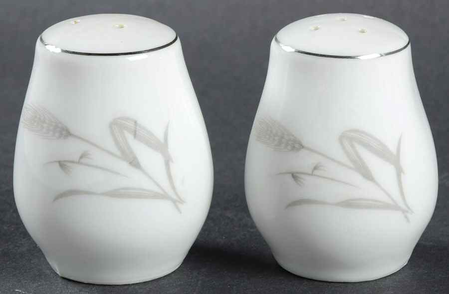 Spring Wheat Salt & Pepper Set by Sone-1