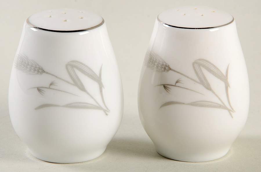 Spring Wheat Salt & Pepper Set by Sone-1