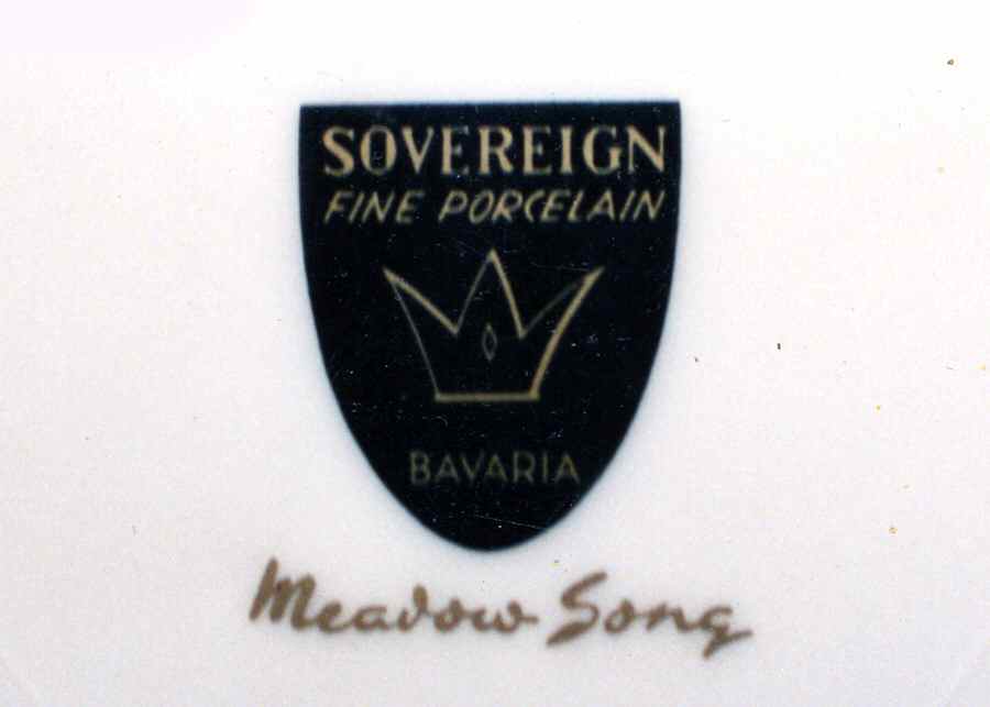 Meadow Song Dinner Plate by Sovereign (Bavaria)-1