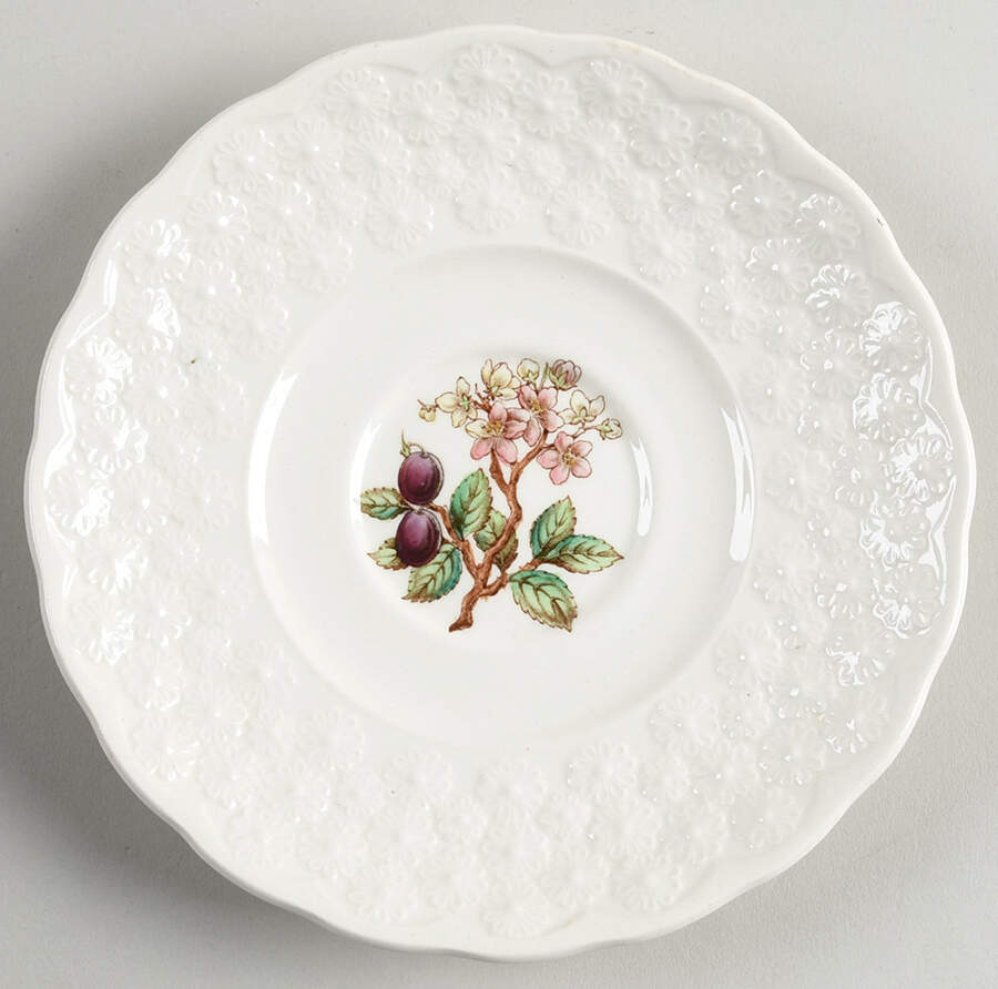 2-2692 Saucer by Spode-1