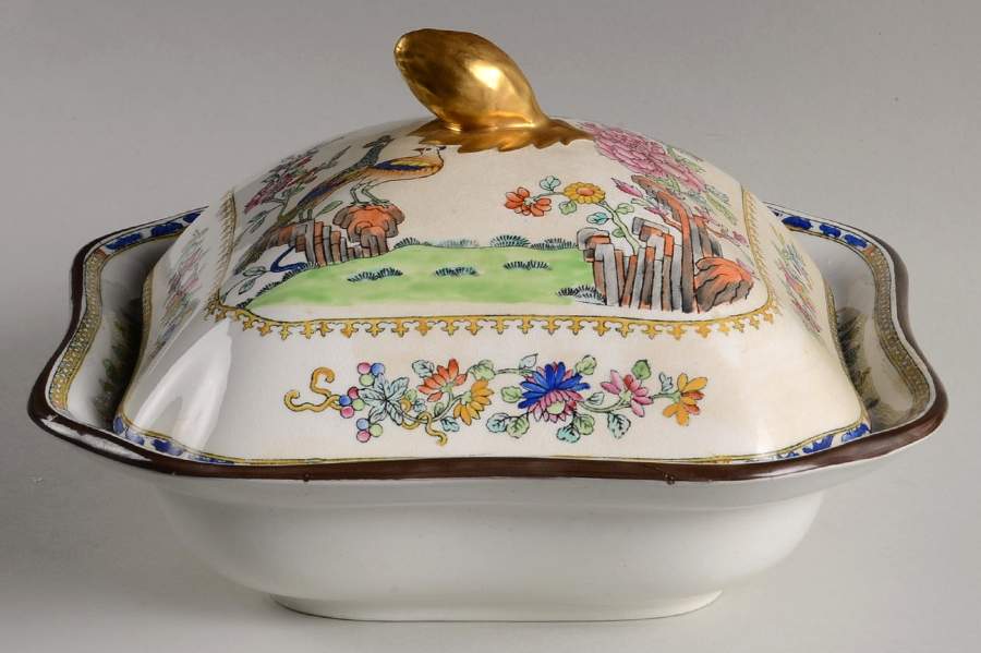 Spode's Peacock (Scalloped) Square Covered Vegetable by Spode-1