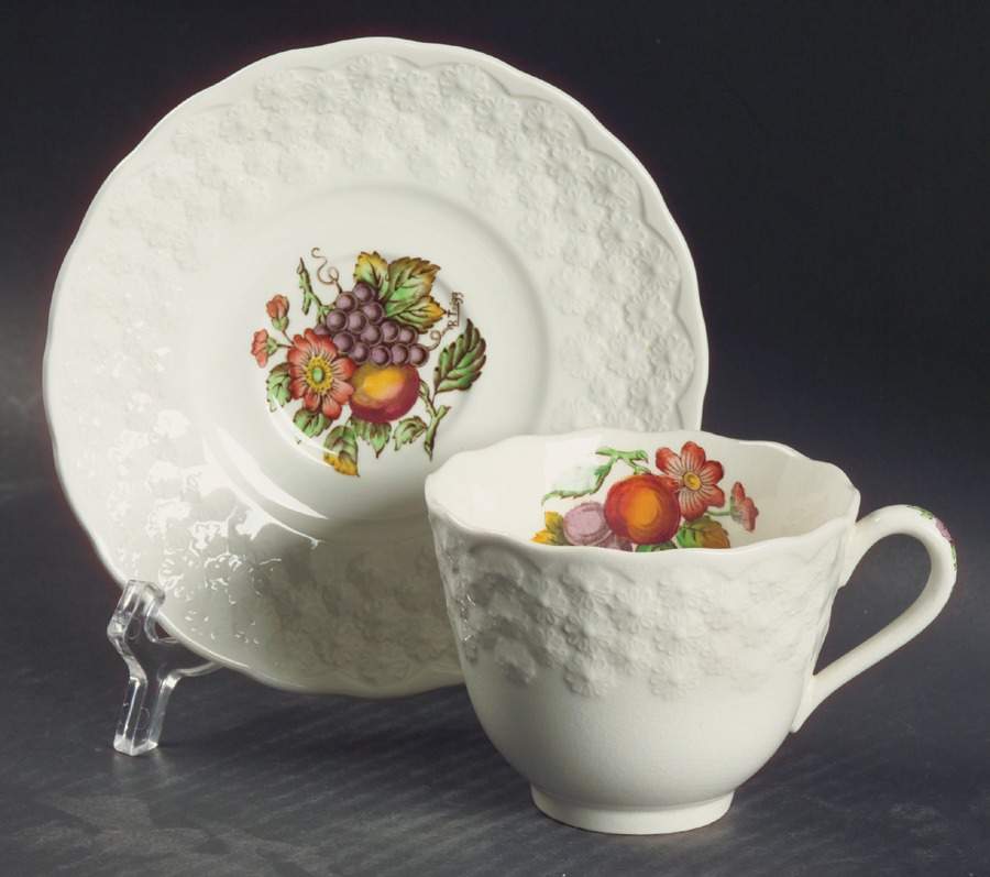 Alden Footed Cup & Saucer Set by Spode-1