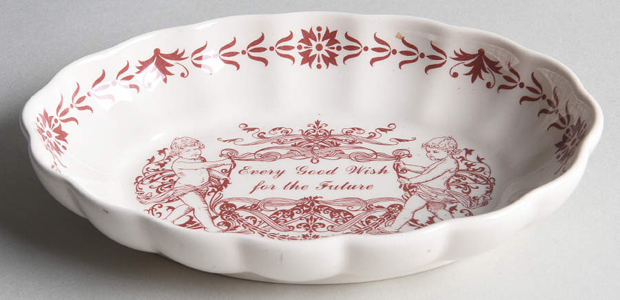 Archive Collection Cranberry 6' Oval Tray by Spode-1