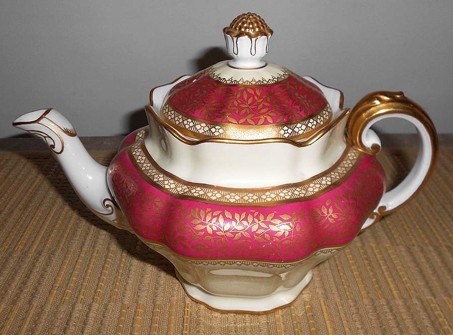 Arundel Teapot & Lid by Spode-1