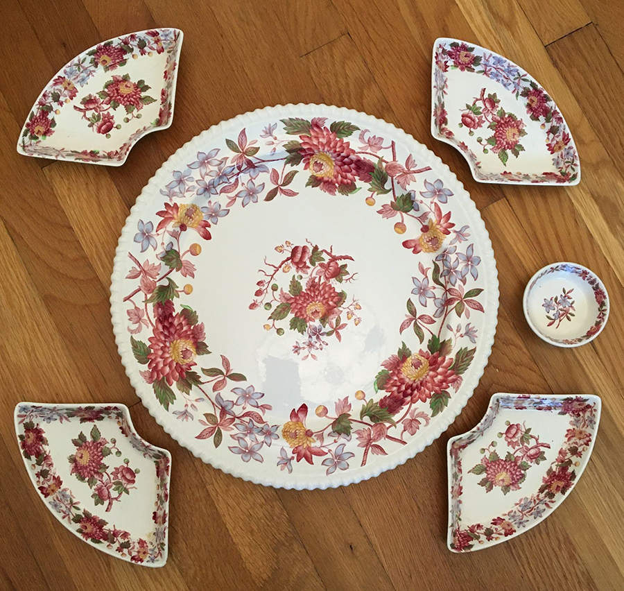 Aster Red (Gadroon) 6pc Lazy Susan (4 Sides, Center, & Ceramic Tray) by Spode-1