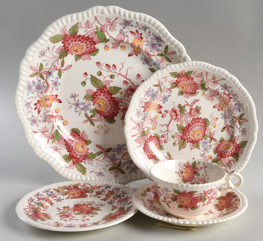 Aster Red (Gadroon) 5 Piece Place Setting by Spode-1