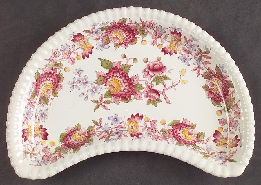 Aster Red (Gadroon) Crescent Salad Plate by Spode-1