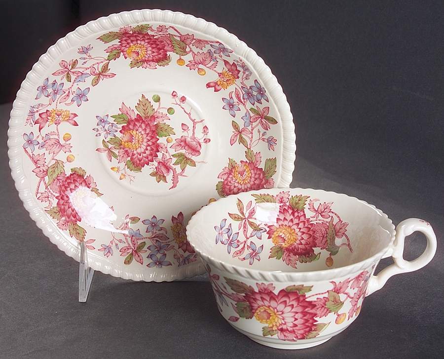Aster Red (Gadroon) Oversized Cup & Saucer Set by Spode-1
