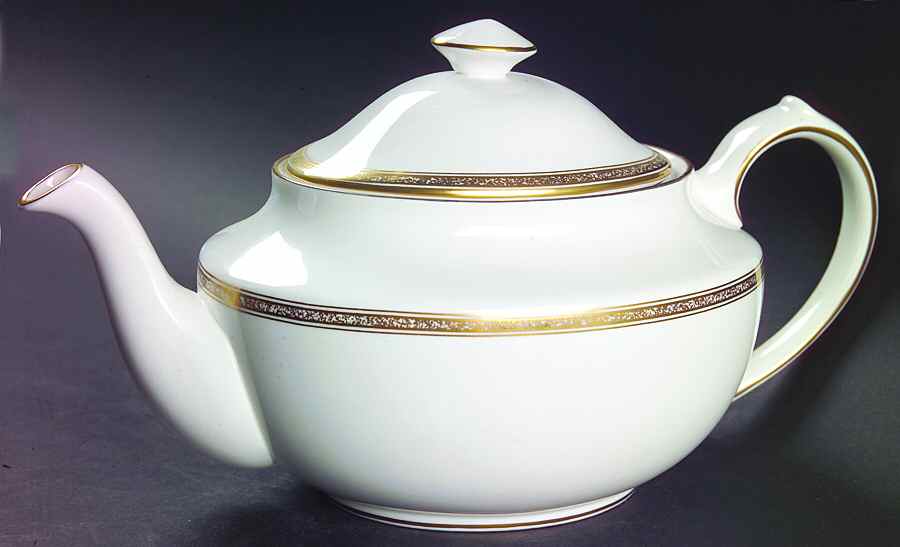 Athena Teapot & Lid by Spode-1