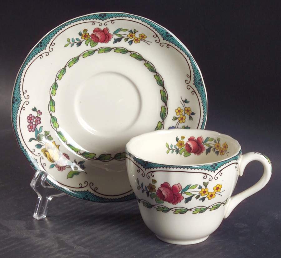 Avondale Flat Cup & Saucer Set by Spode-1