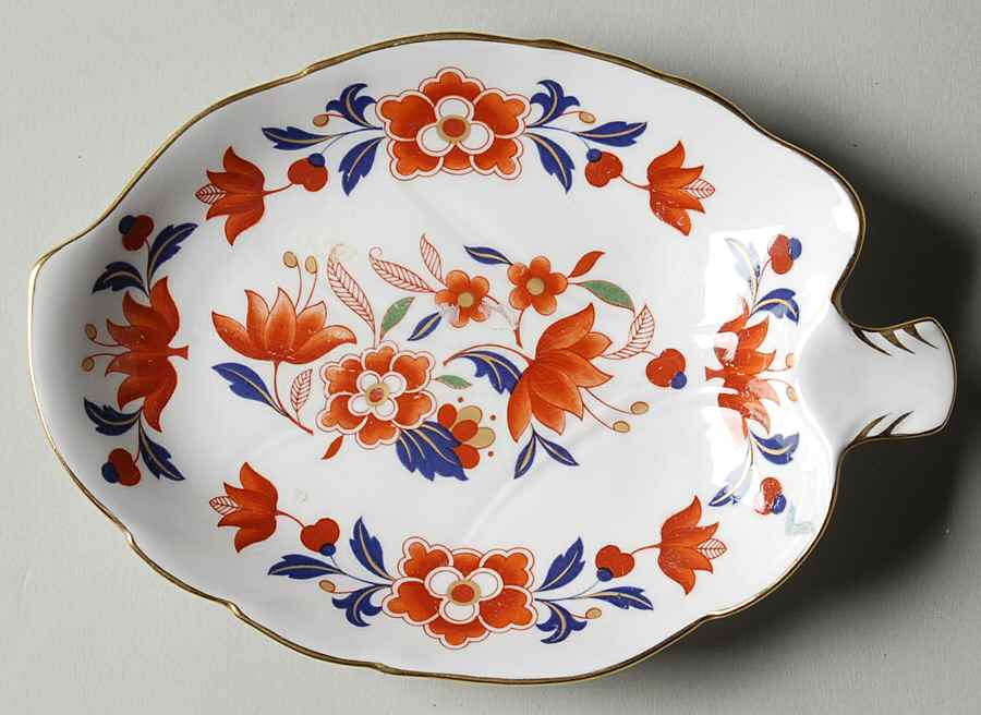 Baroda 7" Leaf Dish by Spode-1