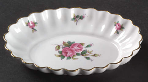 Billingsley Rose Spray Large Sweet Meat Dish by Spode-1