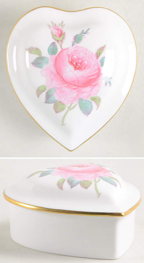 Billingsley Rose Spray Heart Shape Box & Lid by Spode-1