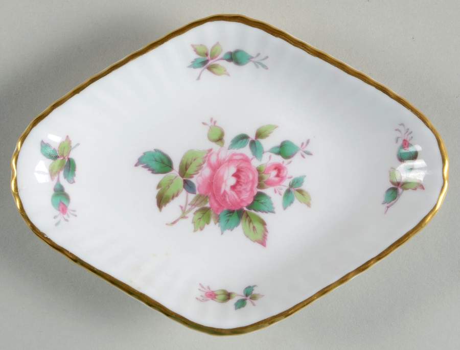 Billingsley Rose Spray Diamond Tray by Spode-1