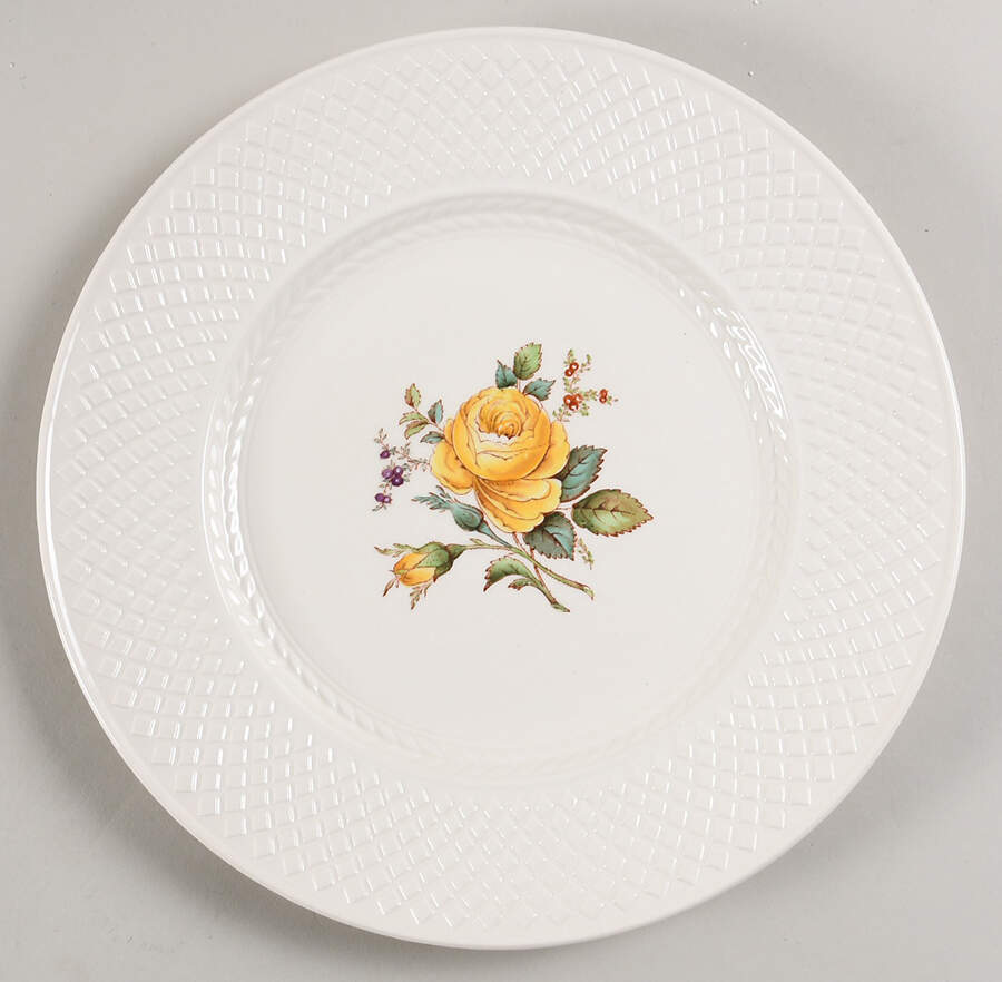 Billingsley Rose Yellow (Mansard) Luncheon Plate by Spode-1