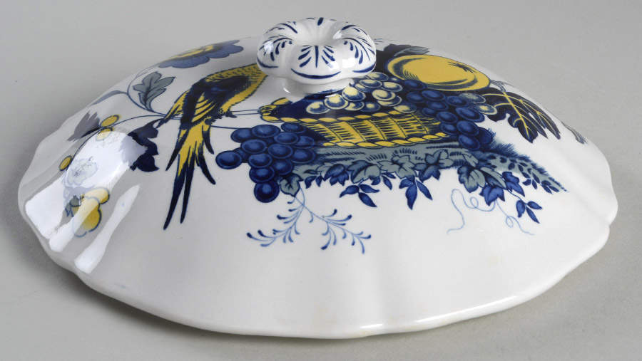 Blue Bird (Fine Stone) Lid for Round Vegetable by Spode-1