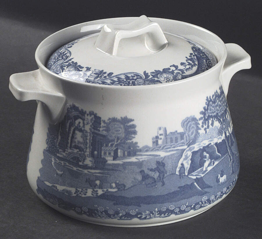 Blue Italian 2.5 Pt Round Deep Covered Casserole by Spode-1