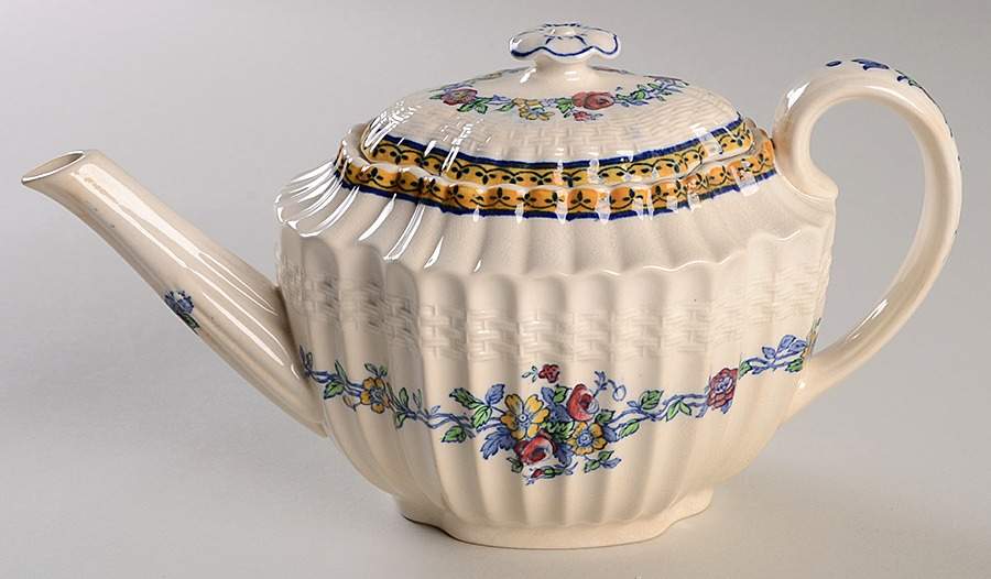 Blue Rambler Teapot & Lid by Spode-1