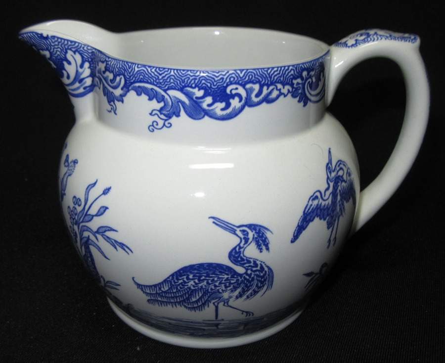 Blue Room Collection 12 Oz Jug by Spode-1