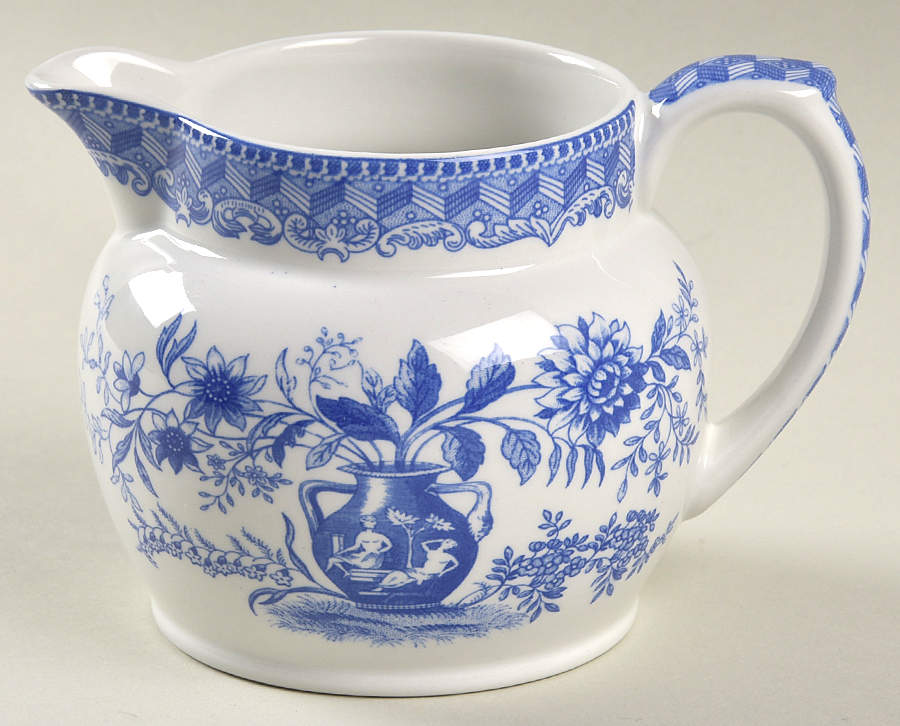 Blue Room Collection 12 Oz Jug by Spode-1