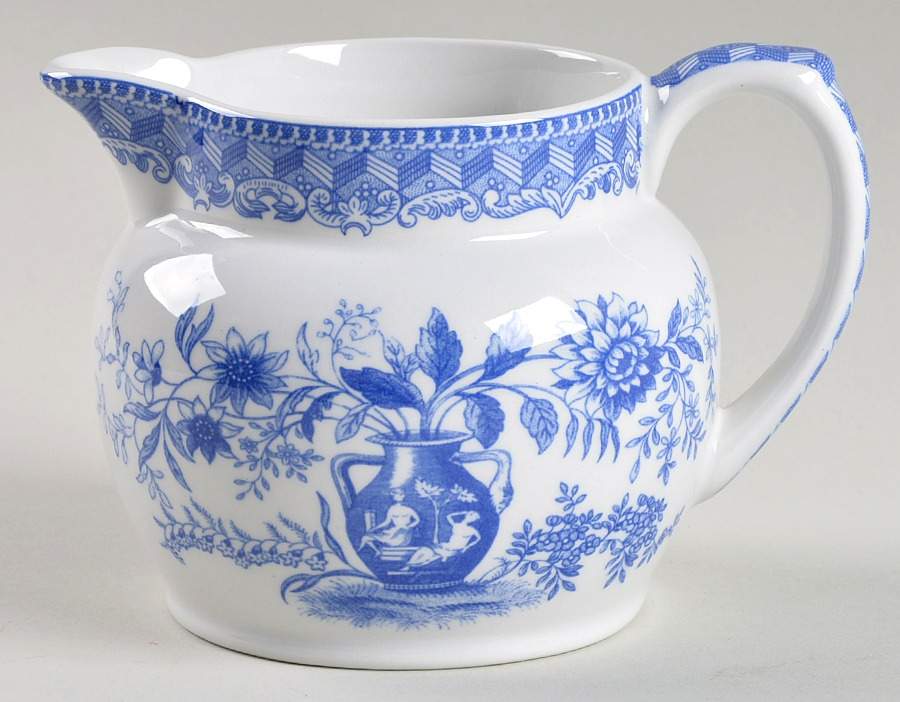 Blue Room Collection 12 Oz Jug by Spode-1