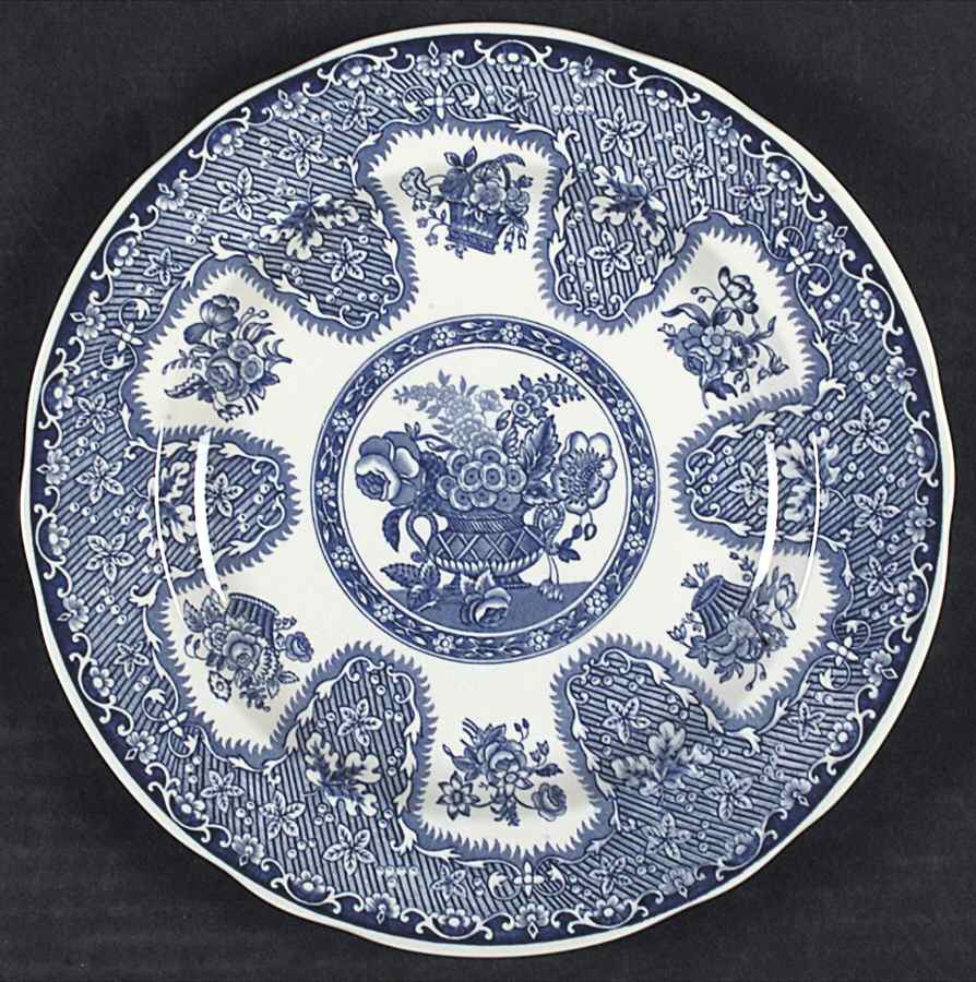Blue Room Collection Luncheon Plate by Spode-1