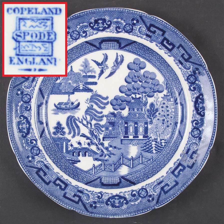 Blue Willow Dinner Plate by Spode-1