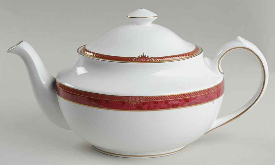 Bordeaux Teapot & Lid by Spode-1