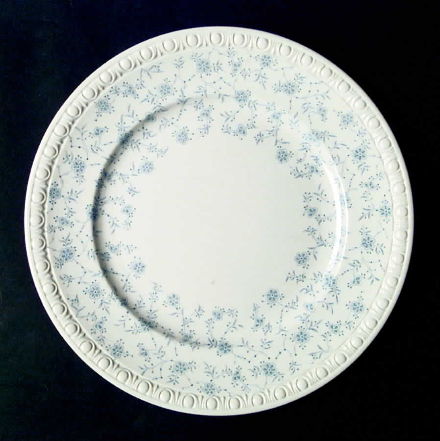 Bramble Dinner Plate by Spode-1