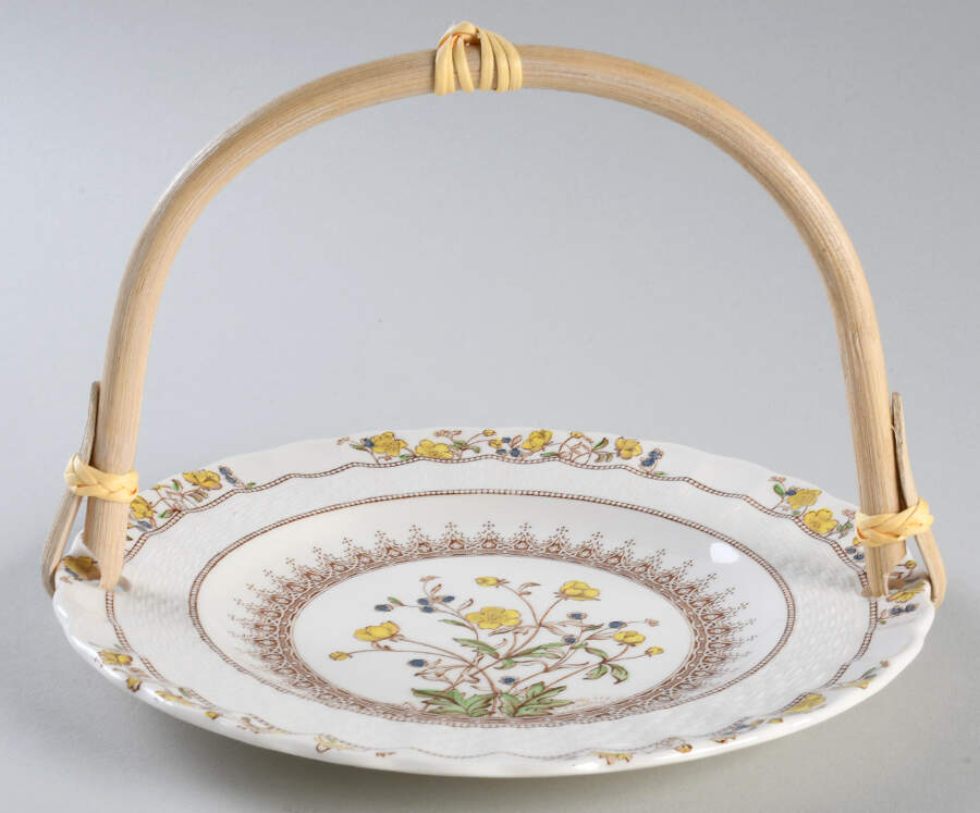 Buttercup (Older Backstamp) 5 3/8"-5 5/8" Bamboo Handled Serving Plate  HC by Spode-1