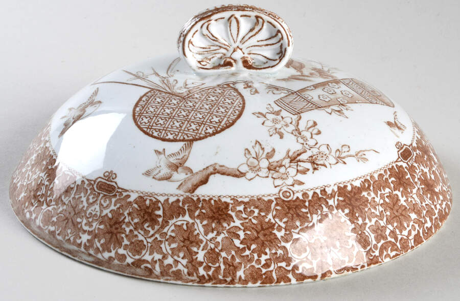 Cairo Lid for Round Vegetable by Spode-1