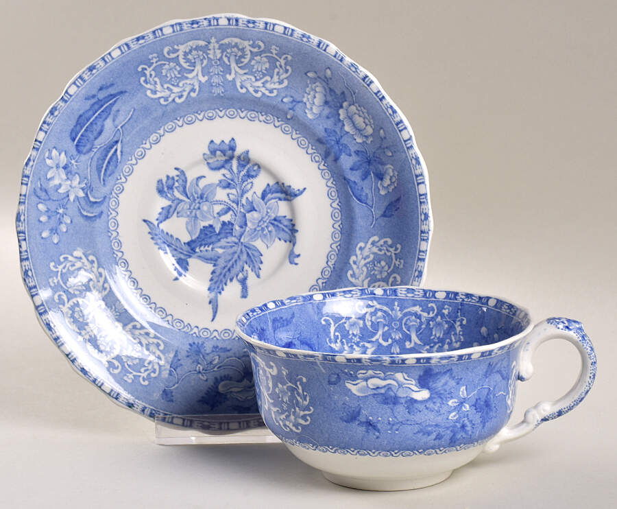 Camilla Blue (Earthenware, Scalloped) Oversized Cup & Saucer Set by Spode-1