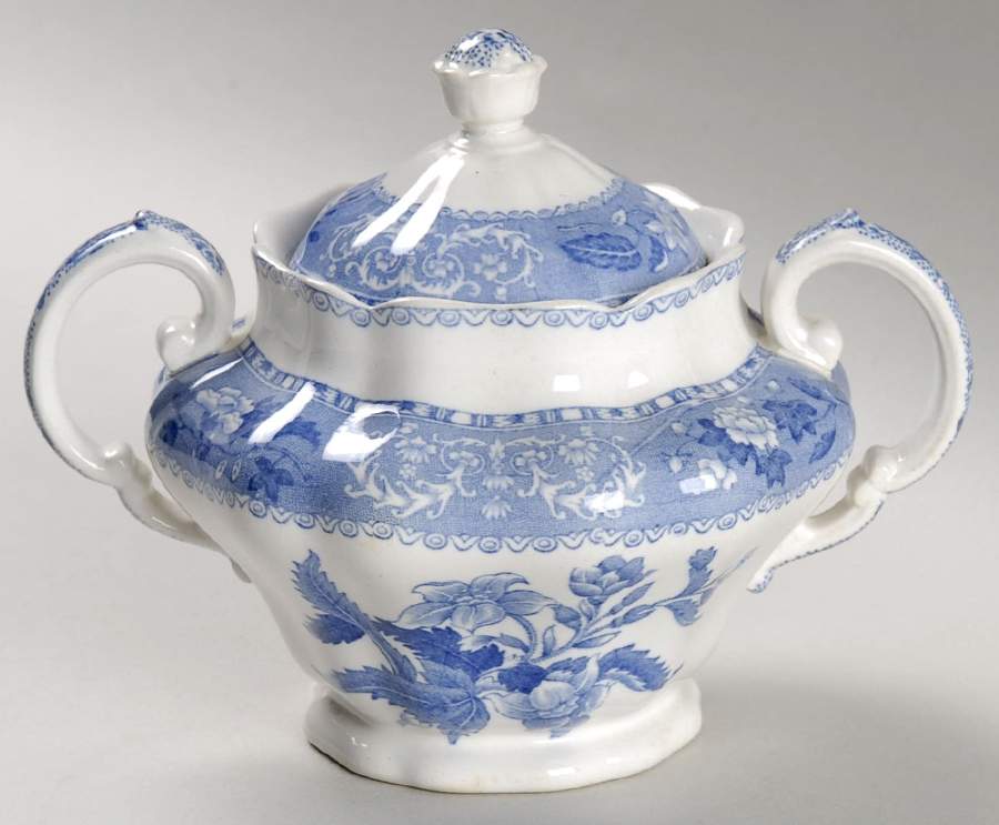Camilla Blue (Earthenware, Scalloped) Sugar Bowl & Lid by Spode-1