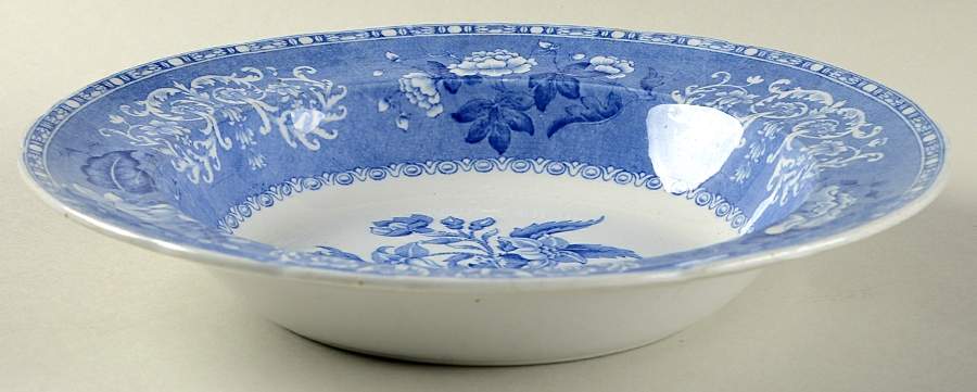Camilla Blue (Earthenware, Scalloped) Large Rim Soup Bowl by Spode-1