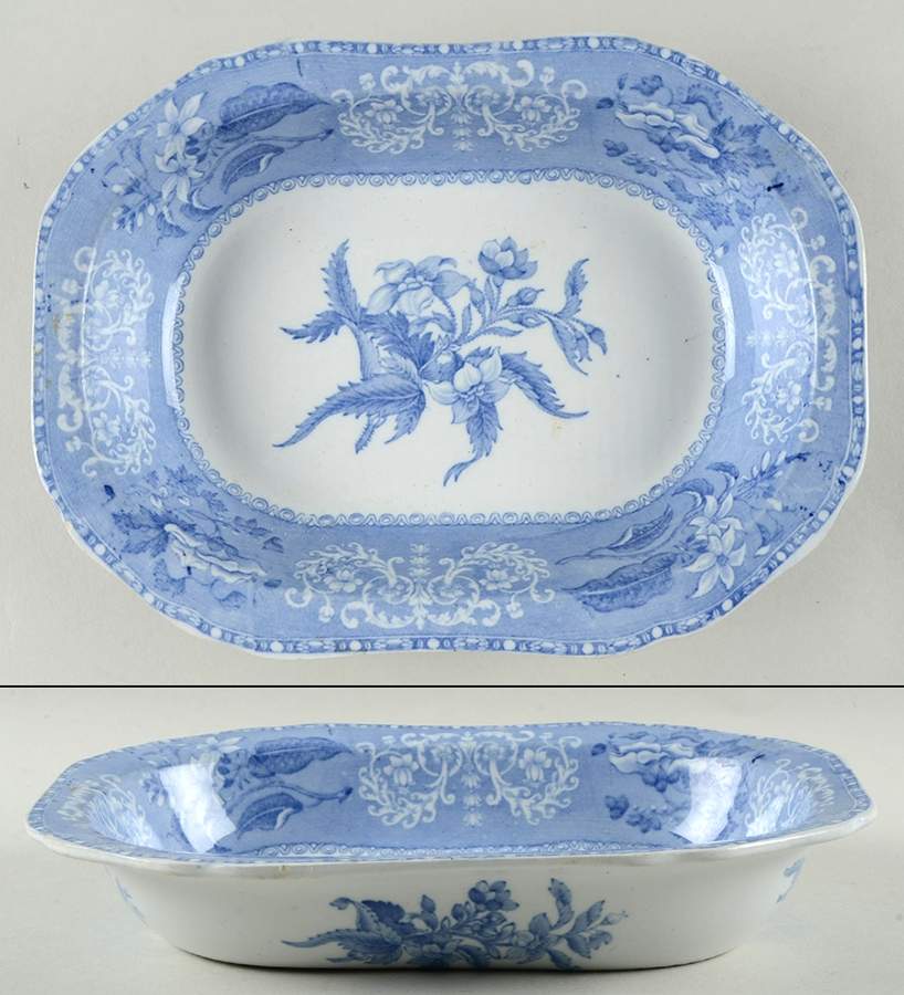 Camilla Blue (Earthenware, Scalloped) 11" Oval Vegetable Bowl by Spode-1