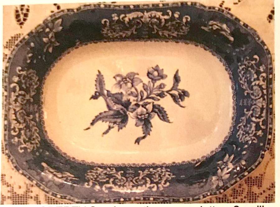 Camilla Blue (Earthenware, Scalloped) Relish by Spode-1