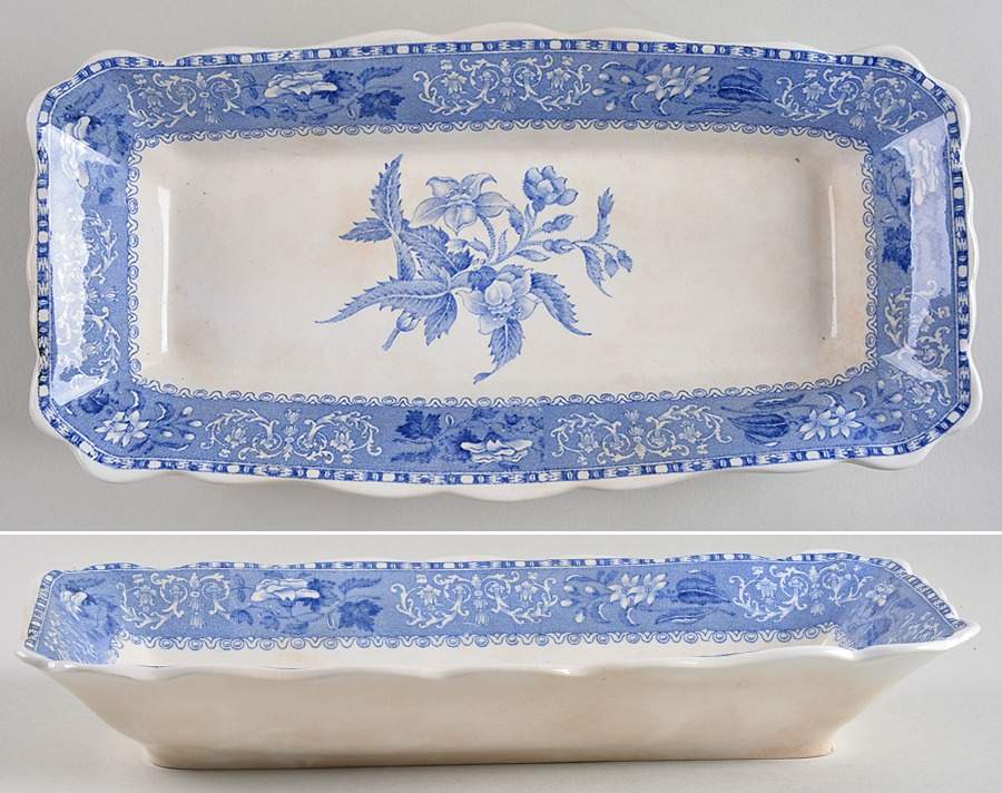Camilla Blue (Earthenware, Scalloped) Bread Tray by Spode-1