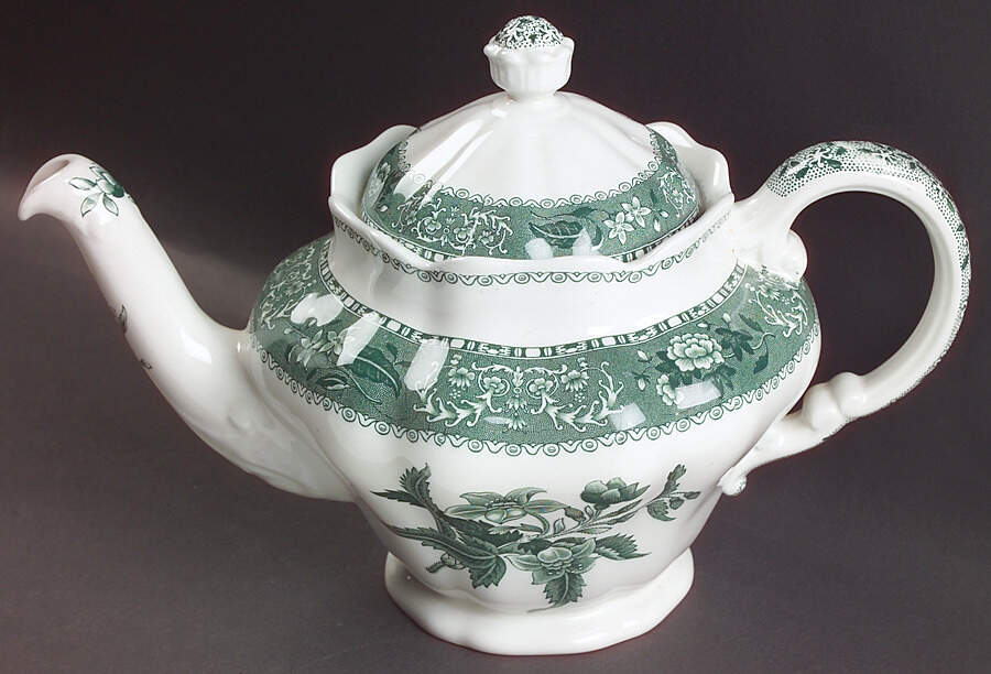 Green Camilla (Scallop, New Black Stamp) Teapot & Lid by Spode-1