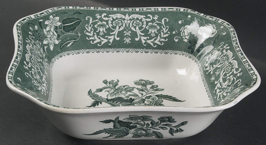 Green Camilla (Scallop, New Black Stamp) 9" Square Vegetable Bowl by Spode-1