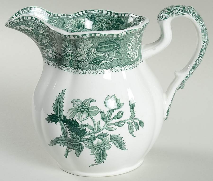 Green Camilla (Scallop, New Black Stamp) 32 Oz Pitcher by Spode-1