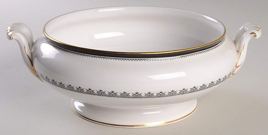 Camelot Round Vegetable No Lid by Spode-1