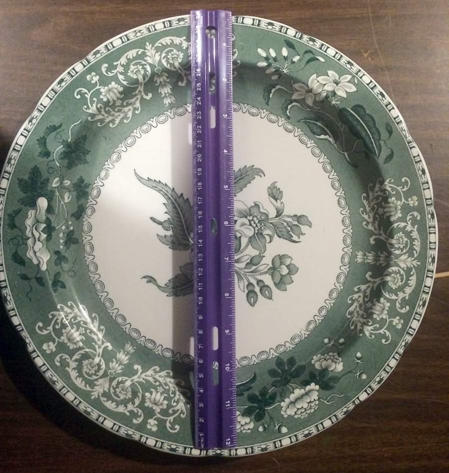 Camilla Light Green (Earthenware, Scallop) 12" Chop Plate (Round Platter) by Spode-1